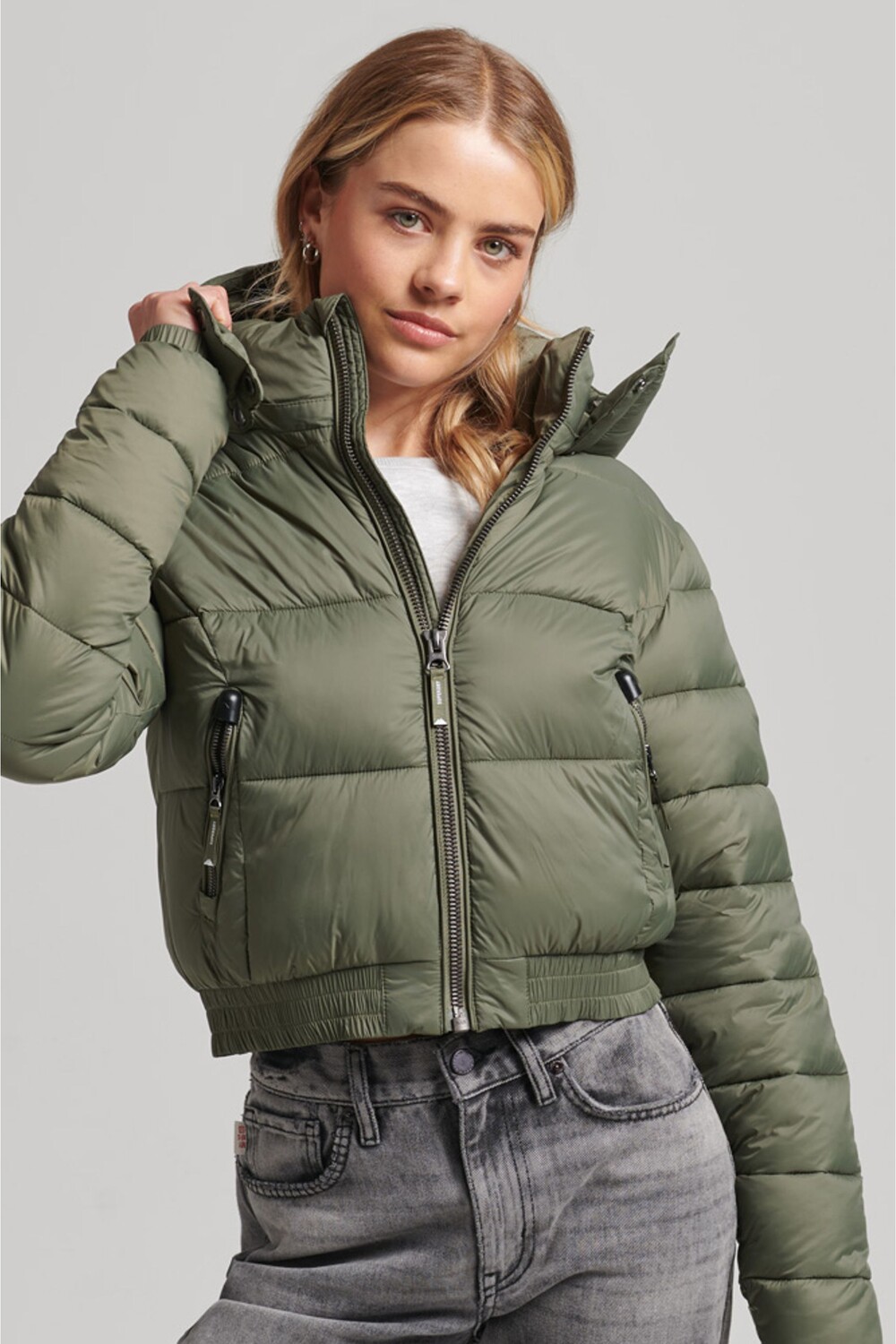 

Укороченная куртка Fuji с капюшоном Superdry, зеленый