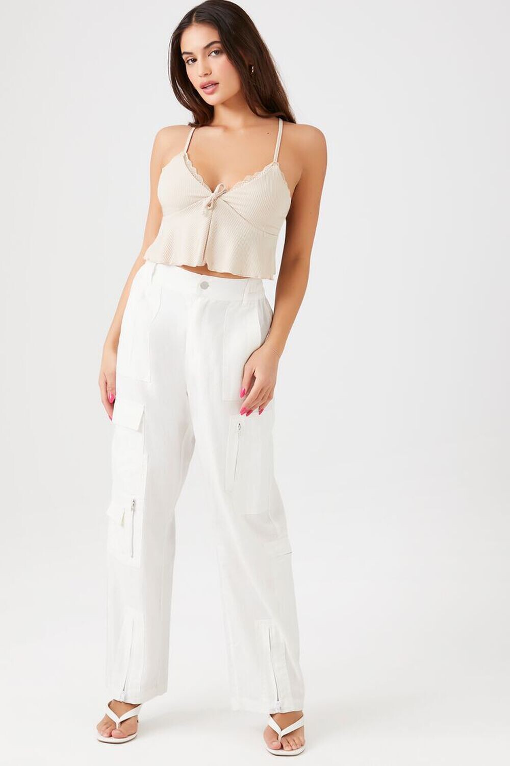

Широкие брюки-карго Forever 21, ванилла