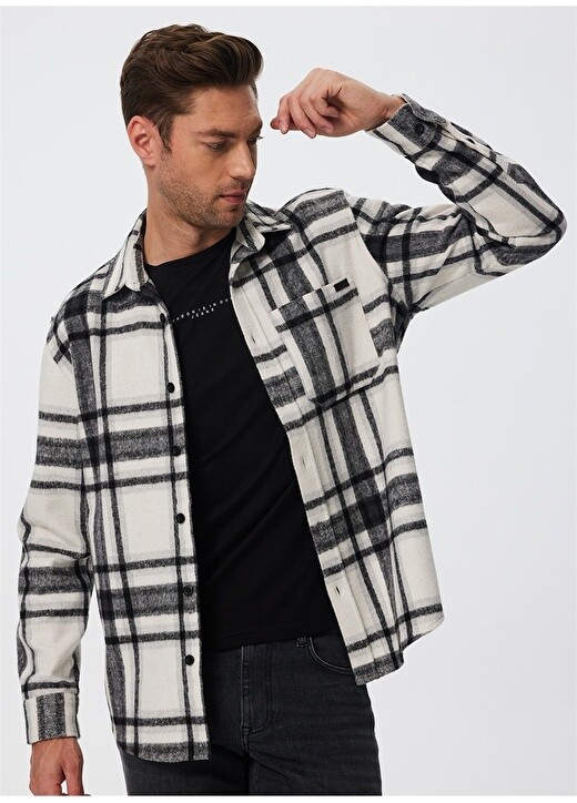 

Черная мужская рубашка Regular fit Lee Cooper