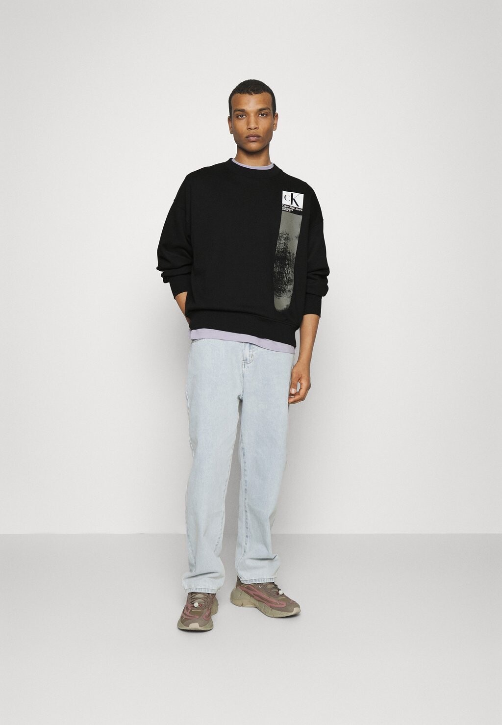 

Толстовка BRUSHTROKE UNISEX Calvin Klein Jeans, черный