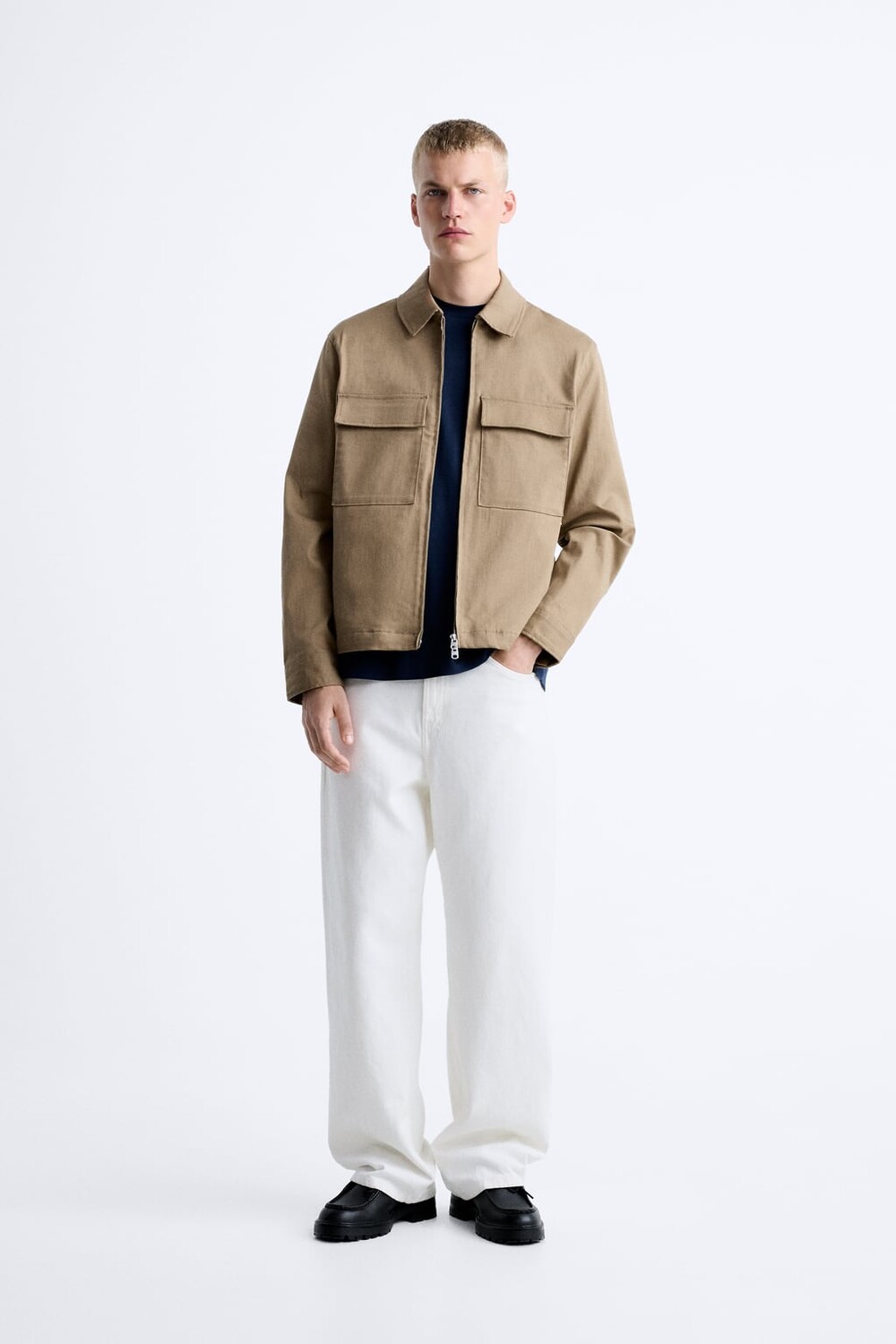 

Рубашка с карманами ZARA, песочный