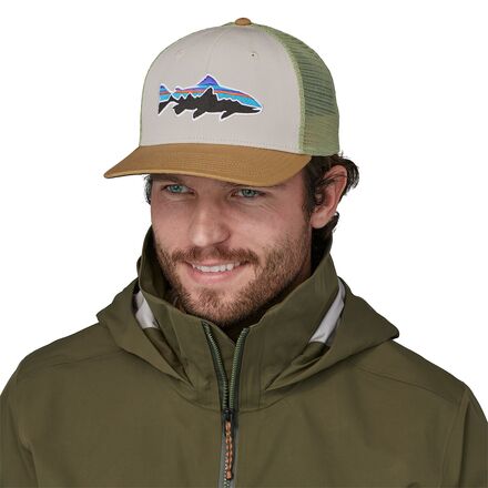 Кепка Fitz Roy Trout Trucker Patagonia, цвет White w/Classic Tan classic norma 243x142 16 9 w 235x132 9 mw s0 w