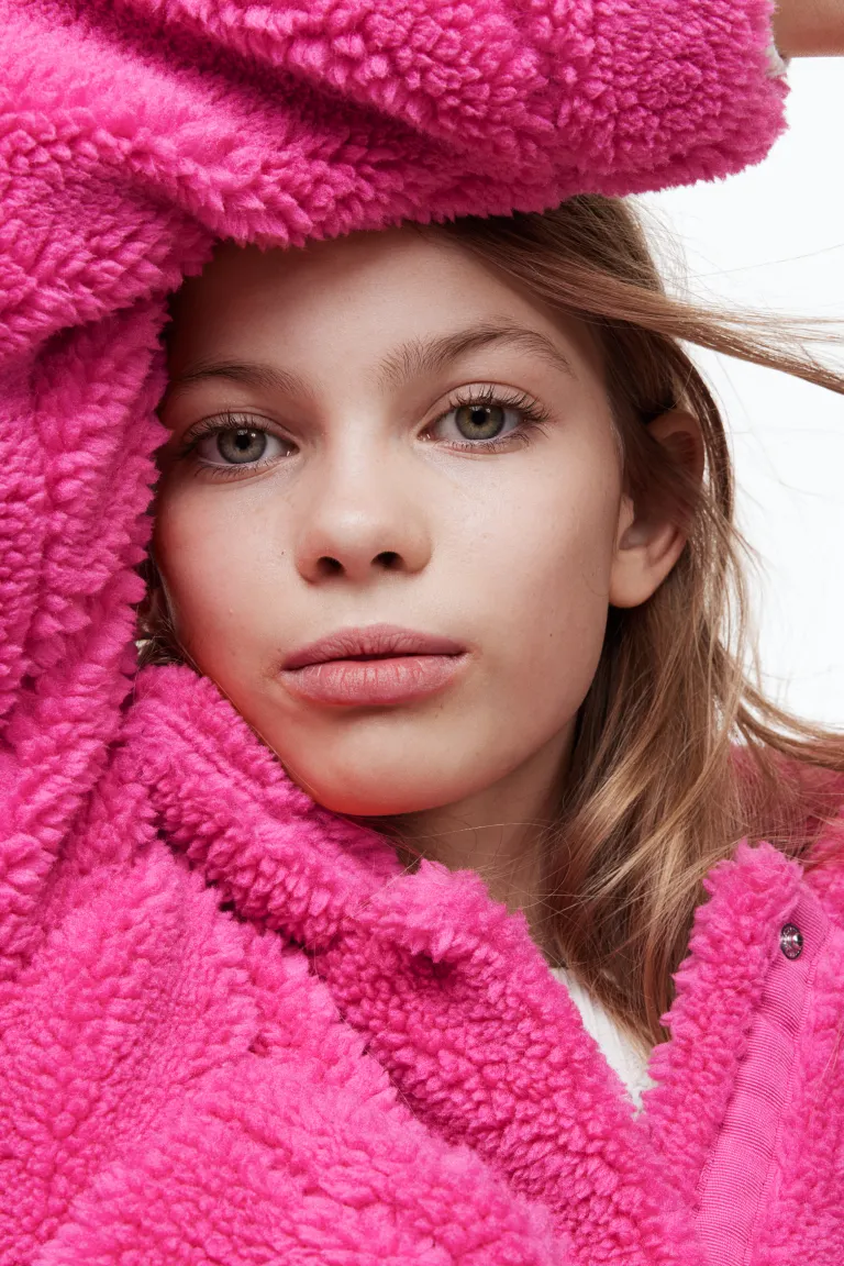 

Флисовая куртка с воротником H&M, красный