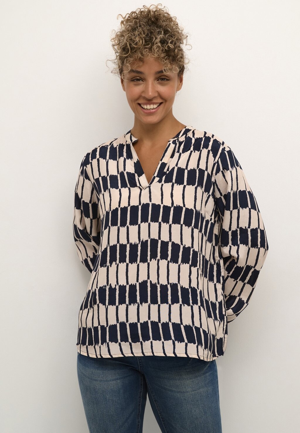 

Блузка CRFRIDA Cream, цвет navy eggnog print