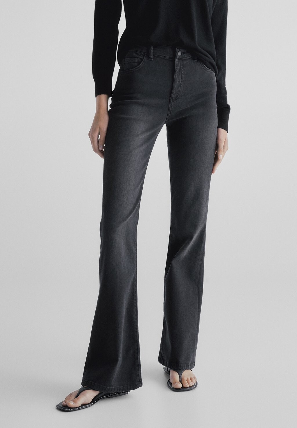 

Джинсы клеш Massimo Dutti, черный
