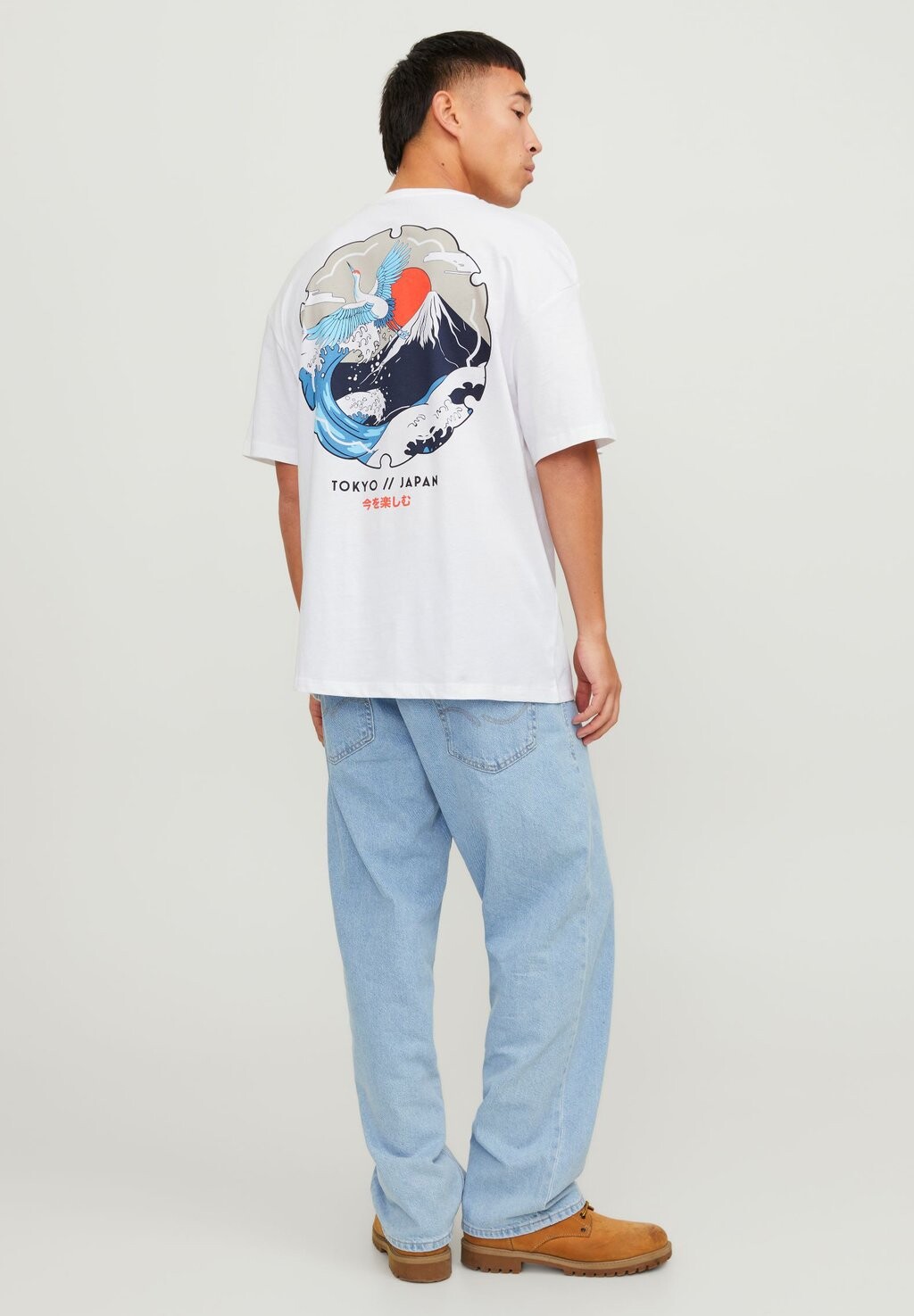 

Футболка с принтом JORBRADLEY BEHIND TEE Jack & Jones, белый