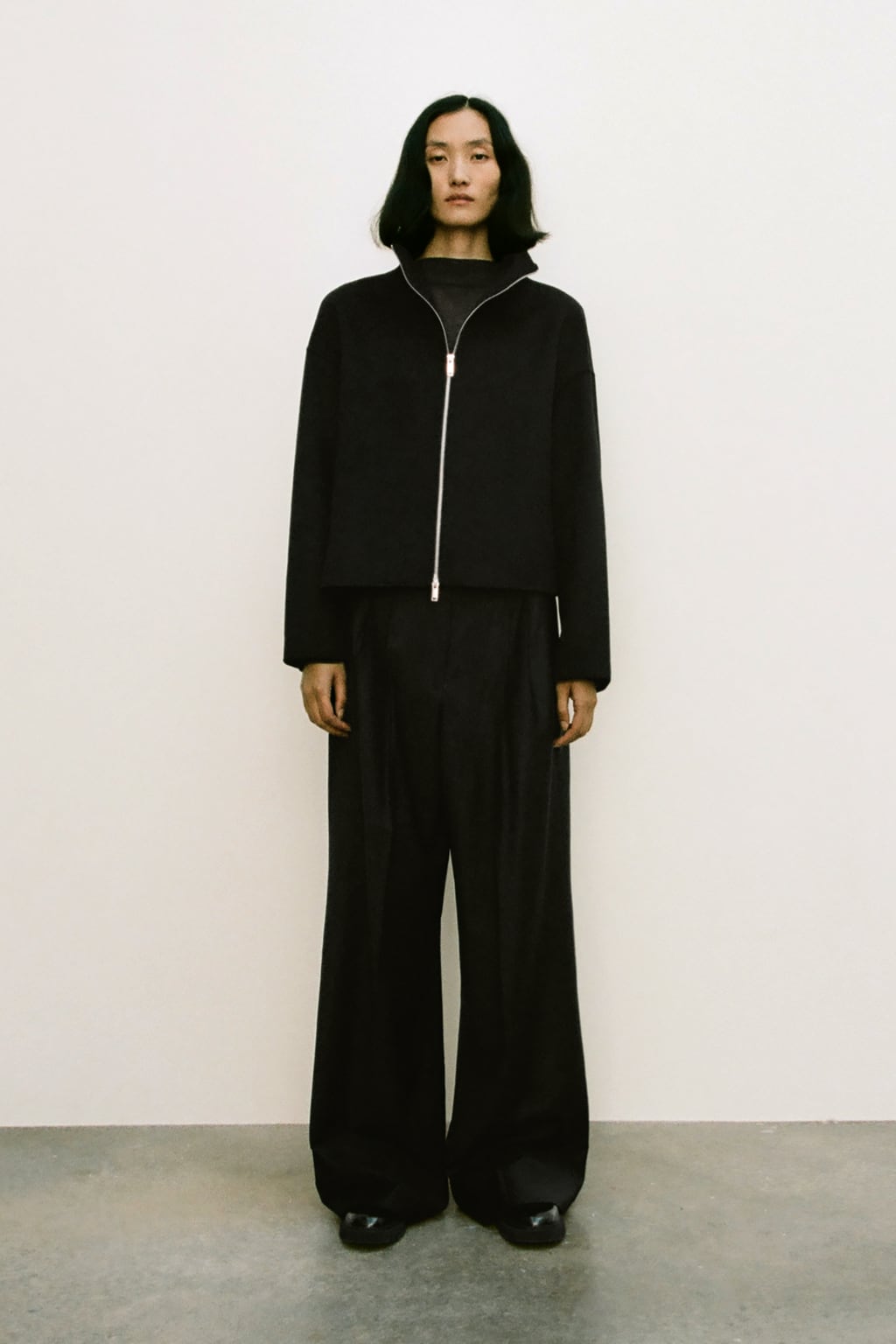 

Двусторонняя куртка из смесовой шерсти Zw Collection ZARA, черный