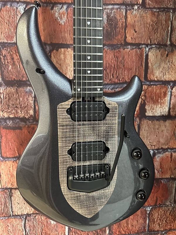 

Электрогитара Ernie Ball Music Man 2022 Majesty in Smoked Pearl w/HSC