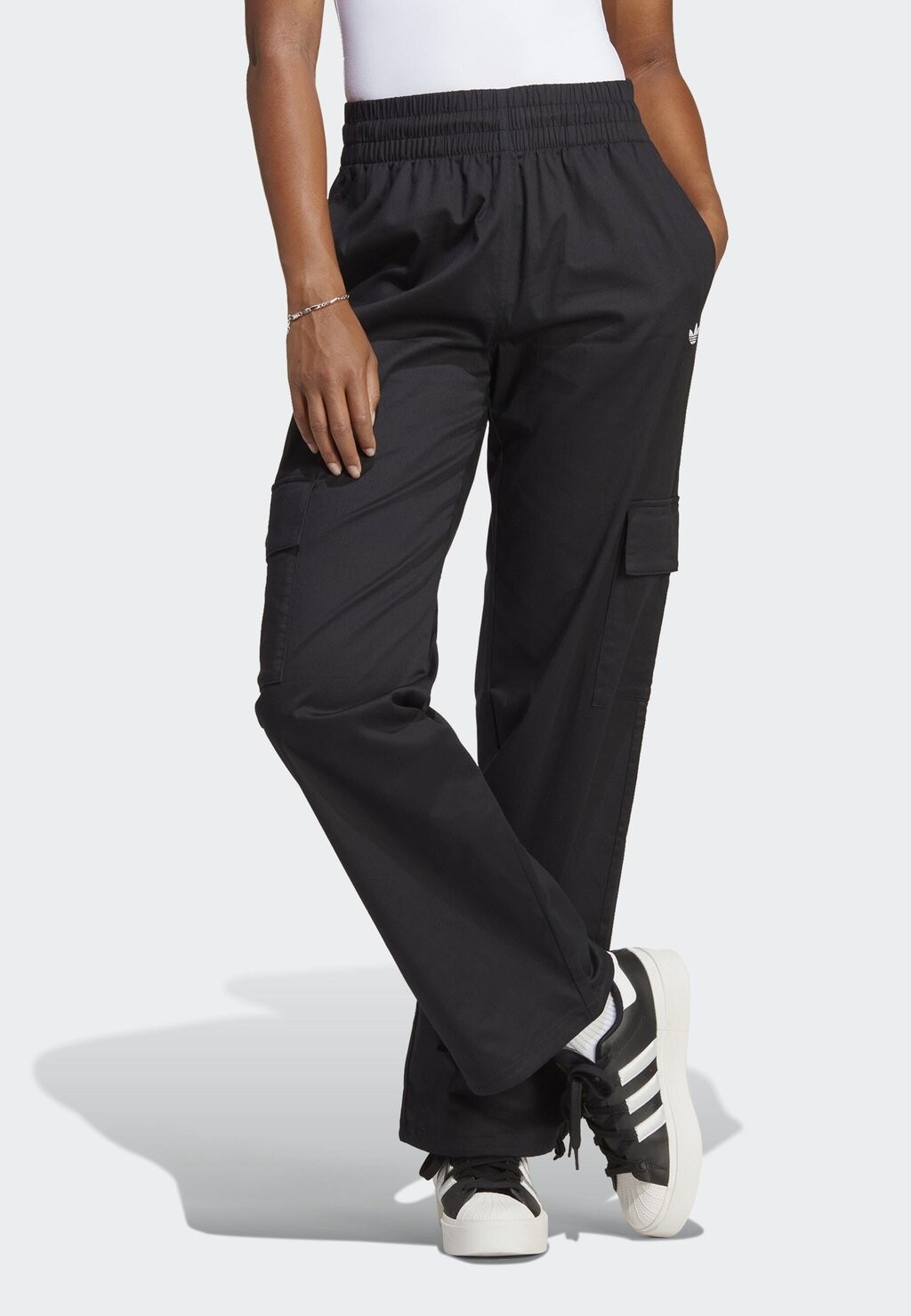 

Брюки карго adidas Originals, черный