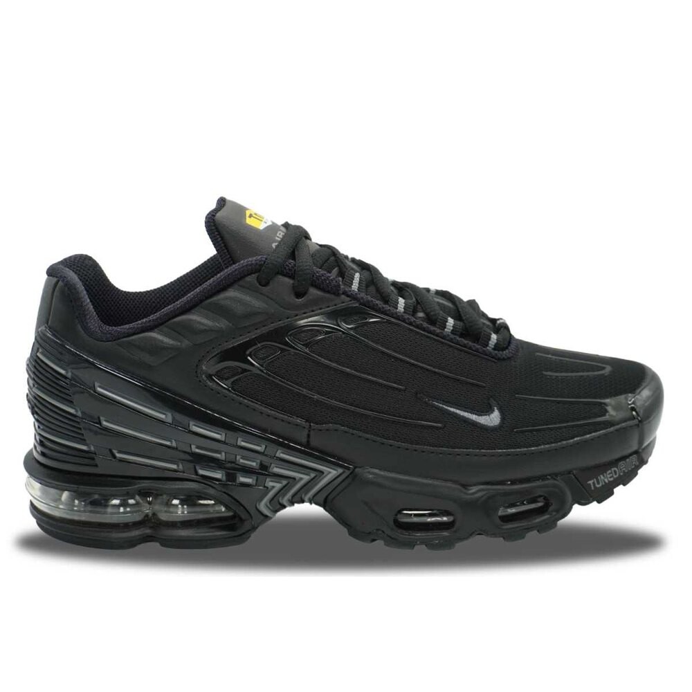 

Кроссовки Nike Air Max Plus III, черный