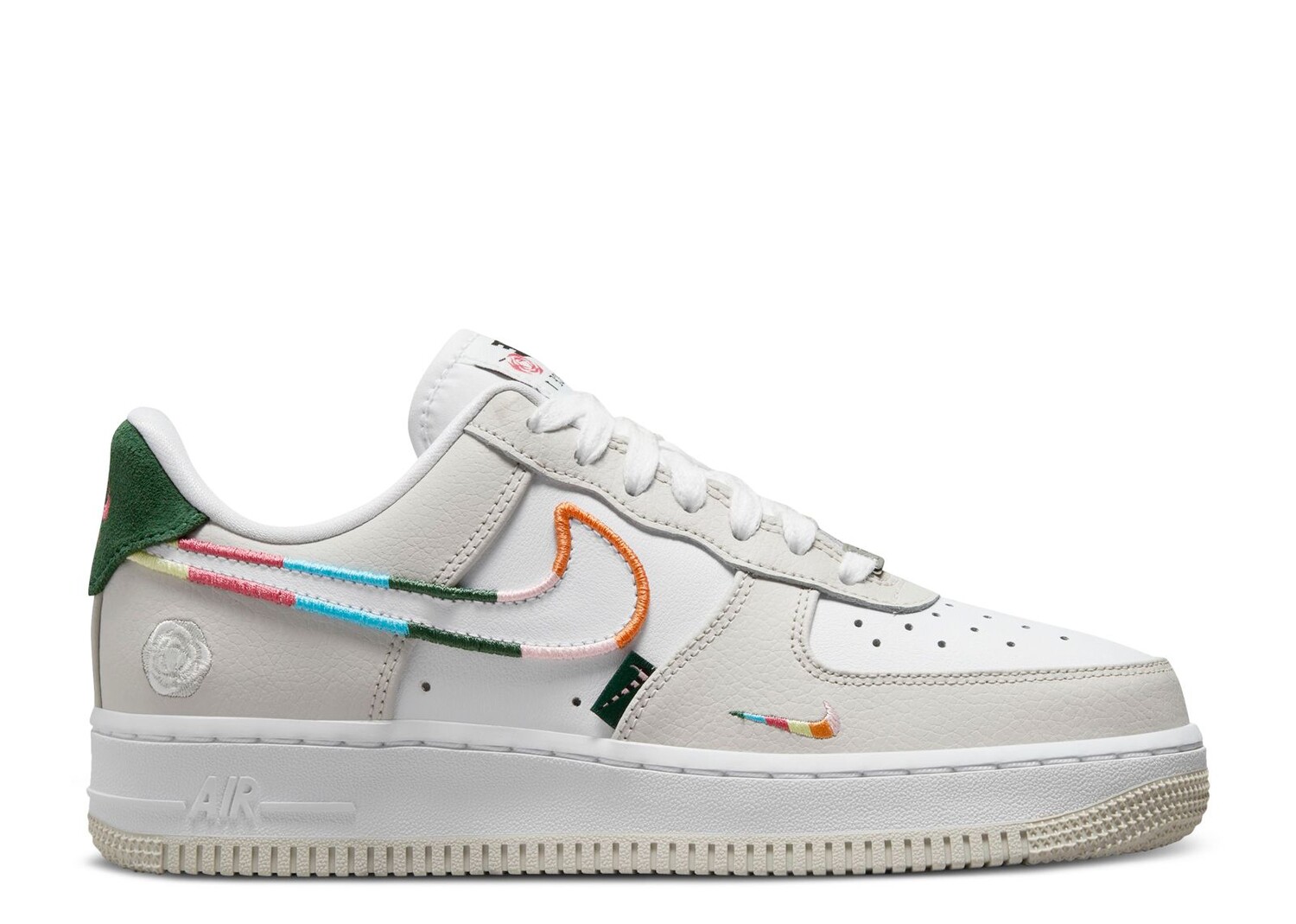 

Кроссовки Nike Wmns Air Force 1 '07 Se 'All Petals United', белый