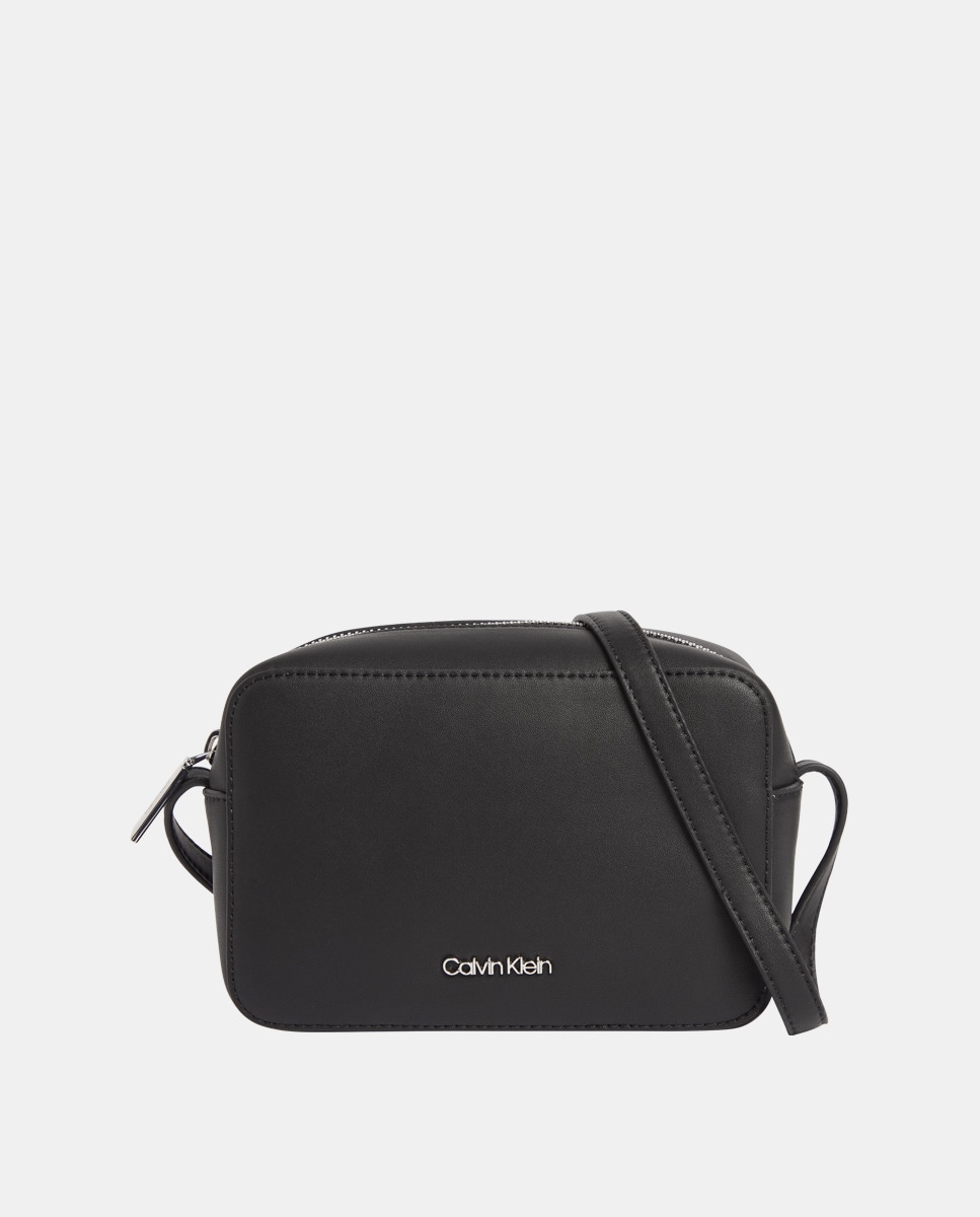 Миниатюрная черная сумка через плечо на молнии Calvin Klein, черный миниатюрная черная сумка через плечо на молнии pepe jeans черный