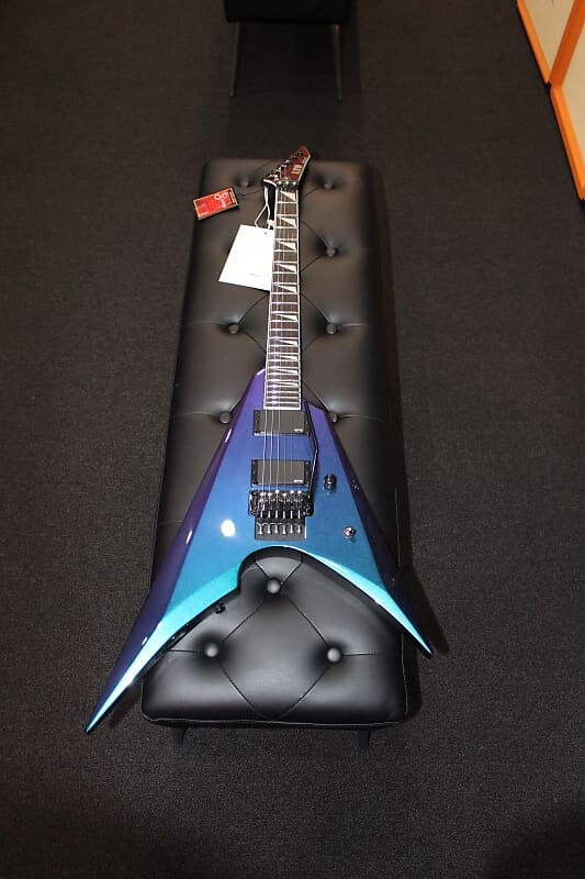 

Электрогитара ESP LTD ARROW-1000 VIOLET ANDROMEDA 2023 with ESP hard-shell case