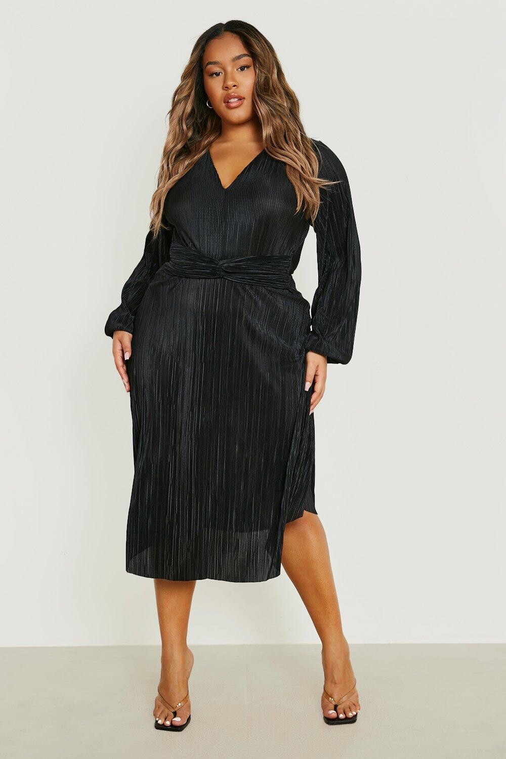 

Платье плиссированное платье Boohoo, черный