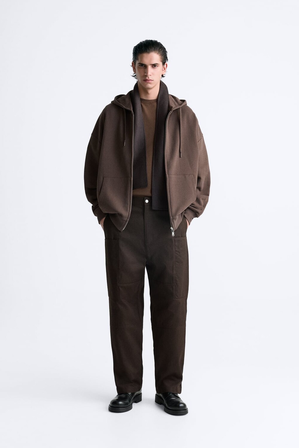 

Толстовка на молнии ZARA, коричневый