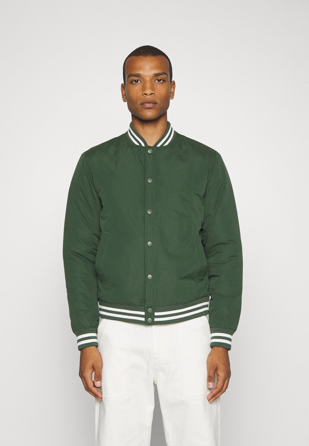 

Ветровка Jack & Jones WARRIOR COLLEGE UNISEX, цвет mountain view
