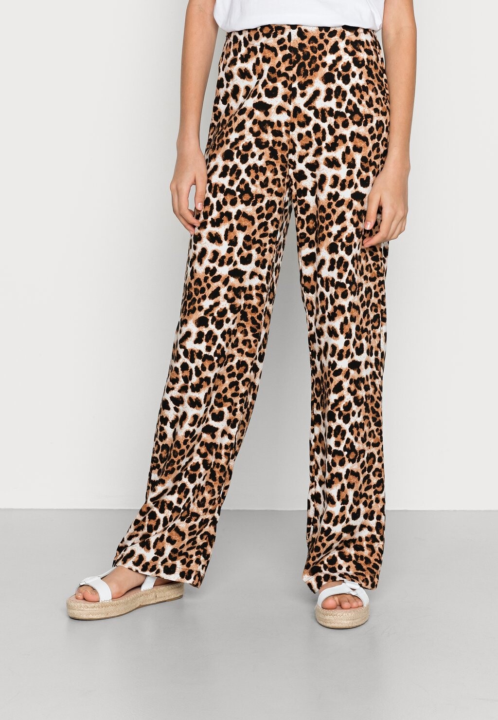 

Брюки Vero Moda