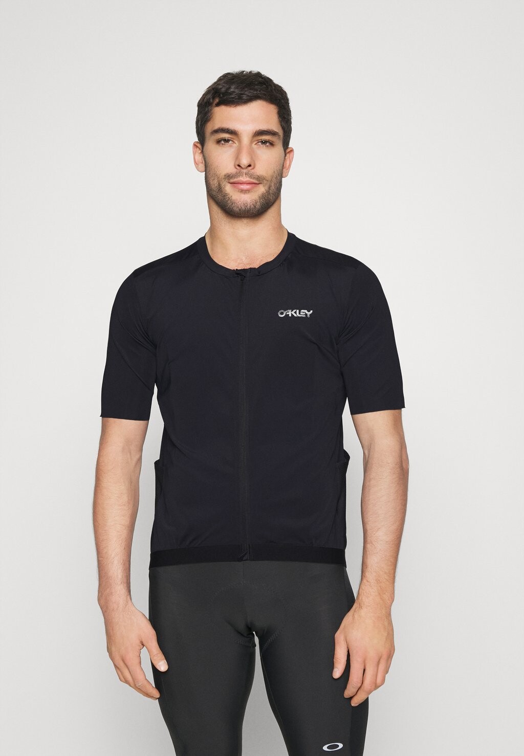 

Спортивная футболка Oakley