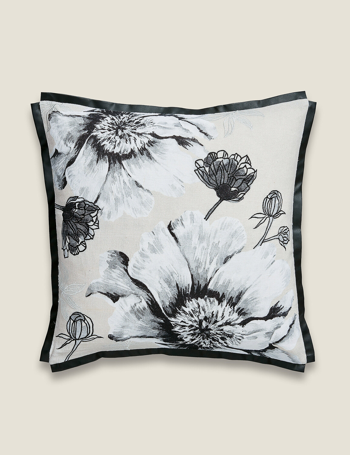 

Подушка Linen Rich Fresh Start с вышивкой Ted Baker