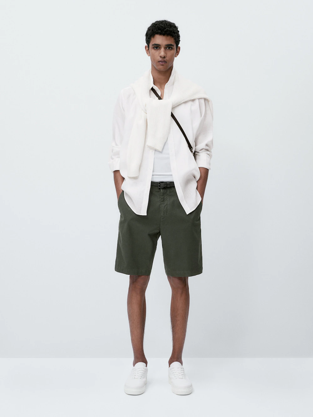 

Шорты-бермуды из хлопка Massimo Dutti, хаки