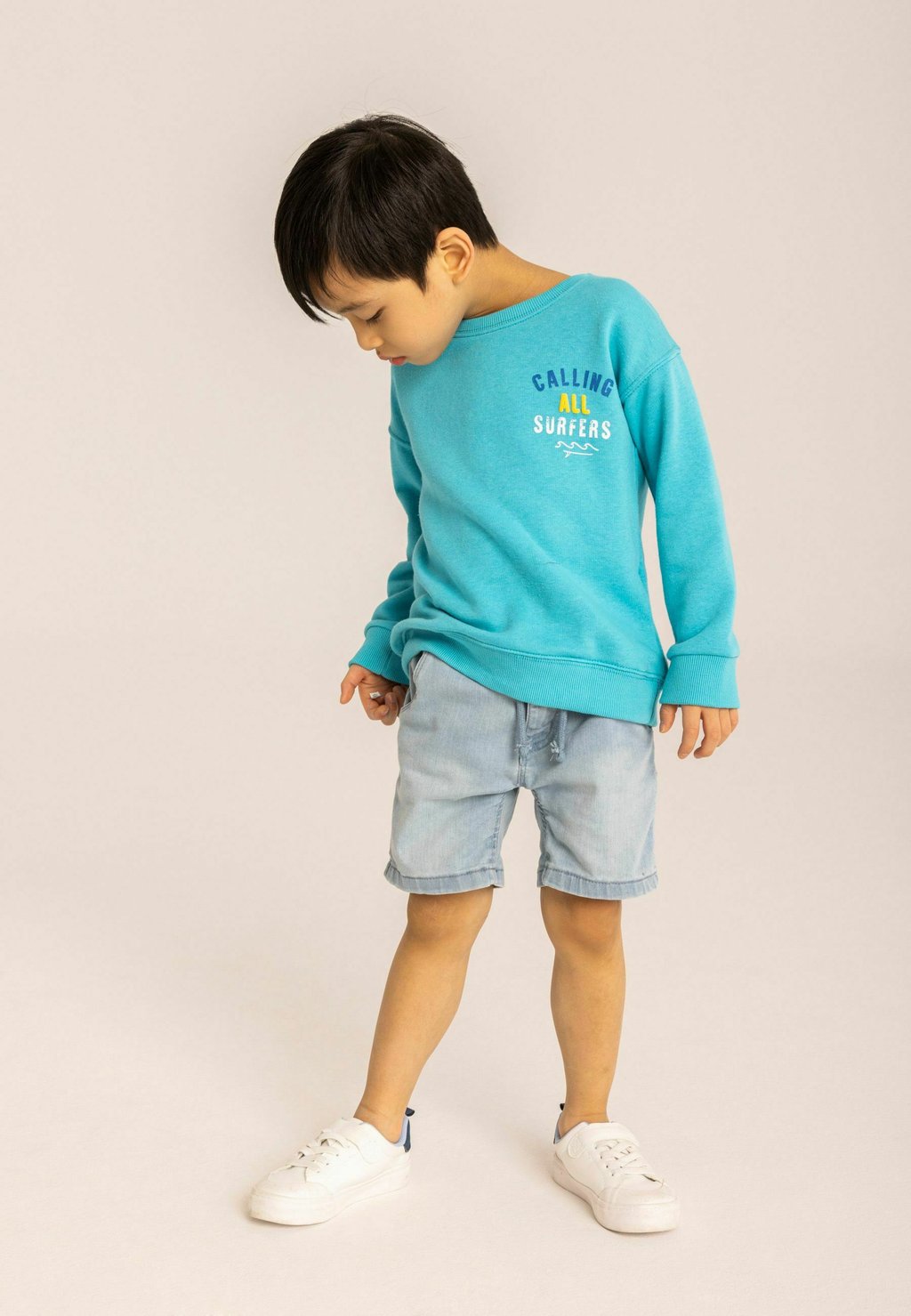 Джинсовые шорты MINOTI, цвет light blue denim