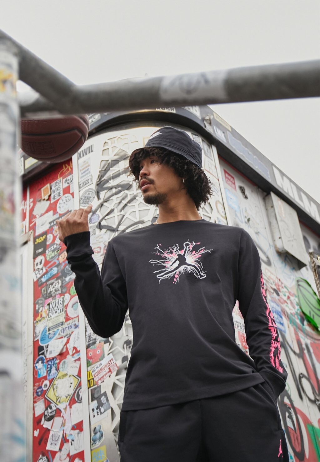 

Футболка с длинным рукавом Crew Jordan, цвет black/hyper pink