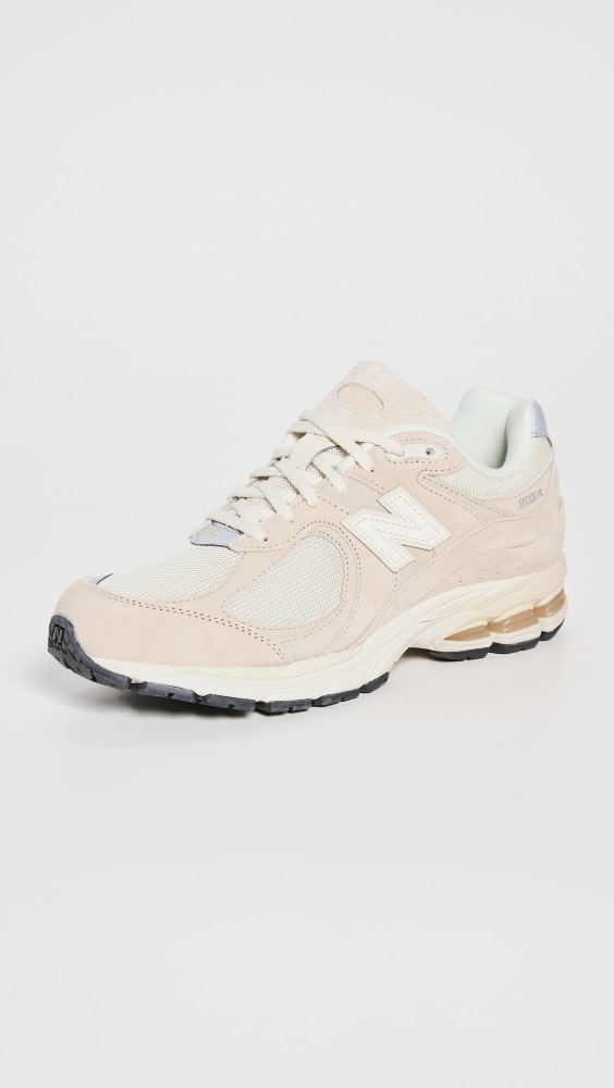 

Кроссовки New Balance 2002 R, бежевый