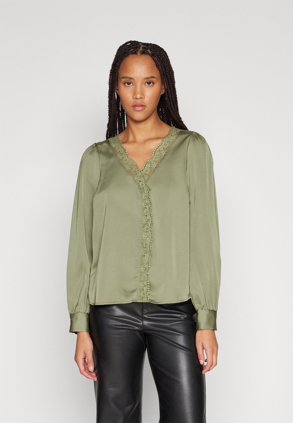 

Блузка Vimoni Detail Top VILA, цвет oil green