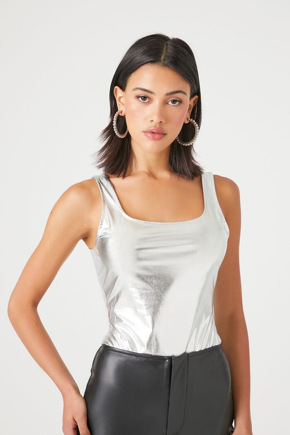 

Боди-майка металлик Forever 21, серебряный