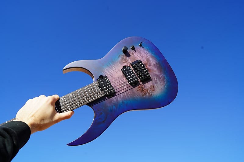 

Электрогитара Schecter Diamond Series - PROTOTYPE KM-6 Mk-III Artist Blue Crismon 6-String w/ Lundgrens