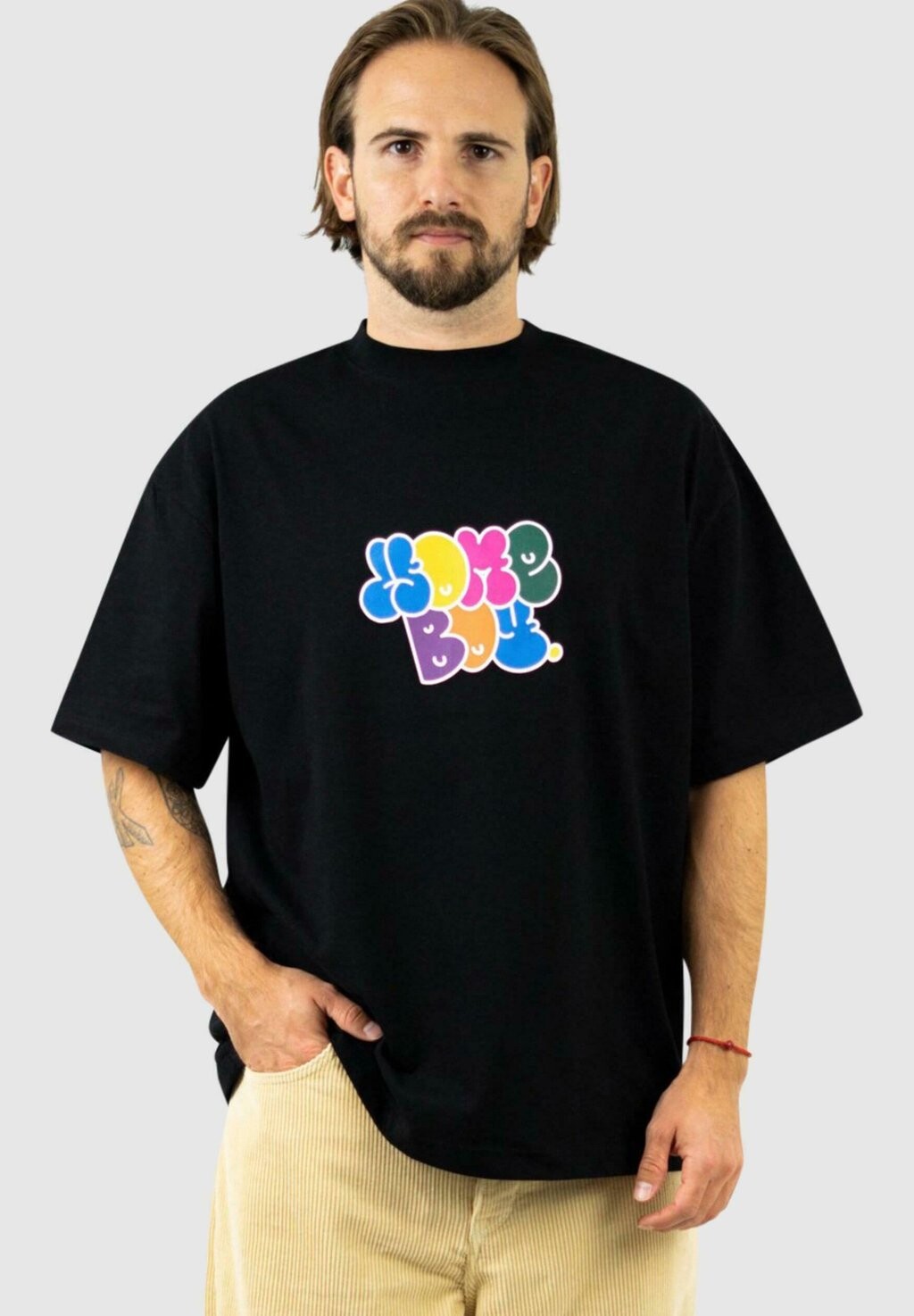 

Футболка с принтом Homeboy, черный