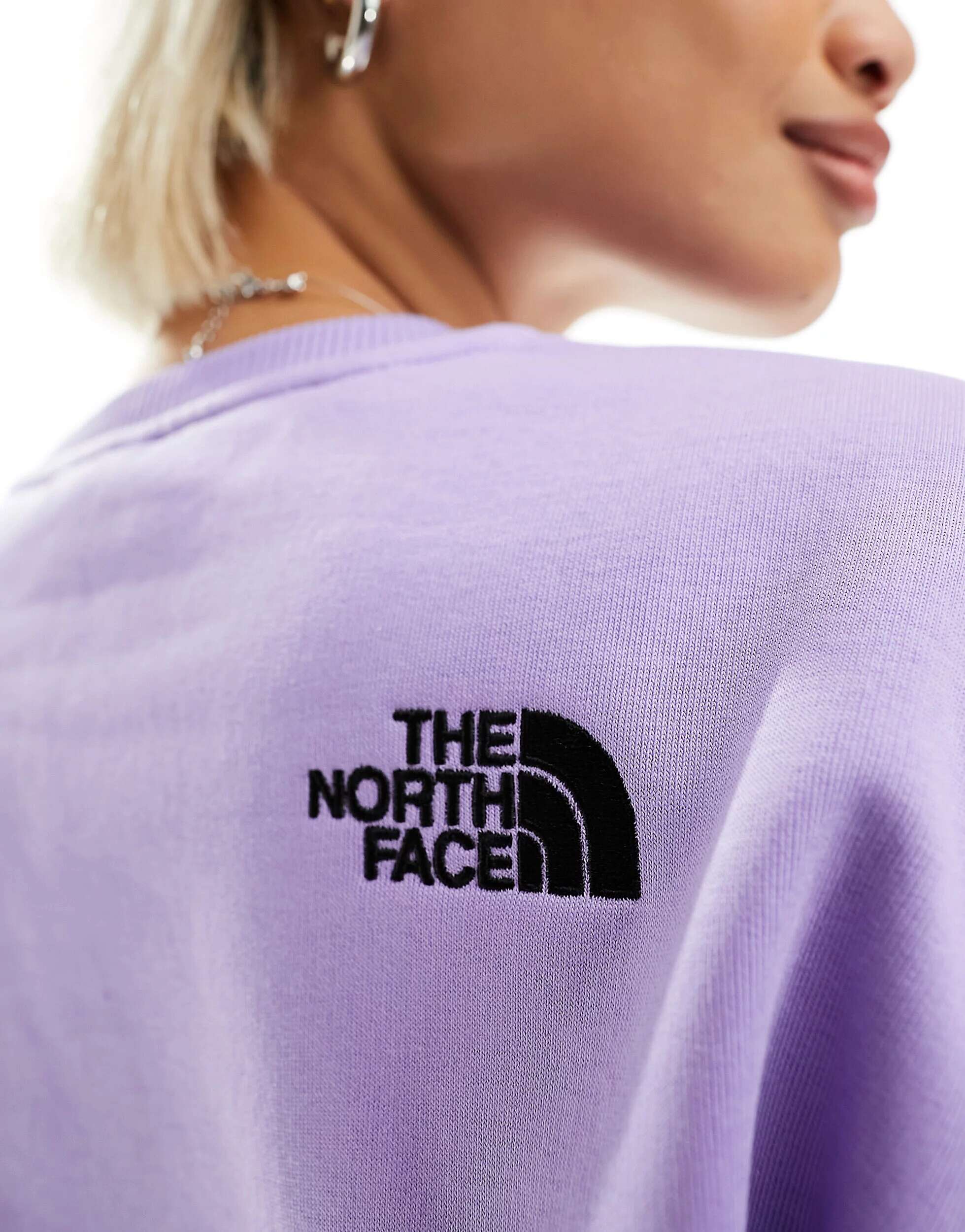 

Фиолетовый оверсайз-толстовка из флиса The North Face Essential