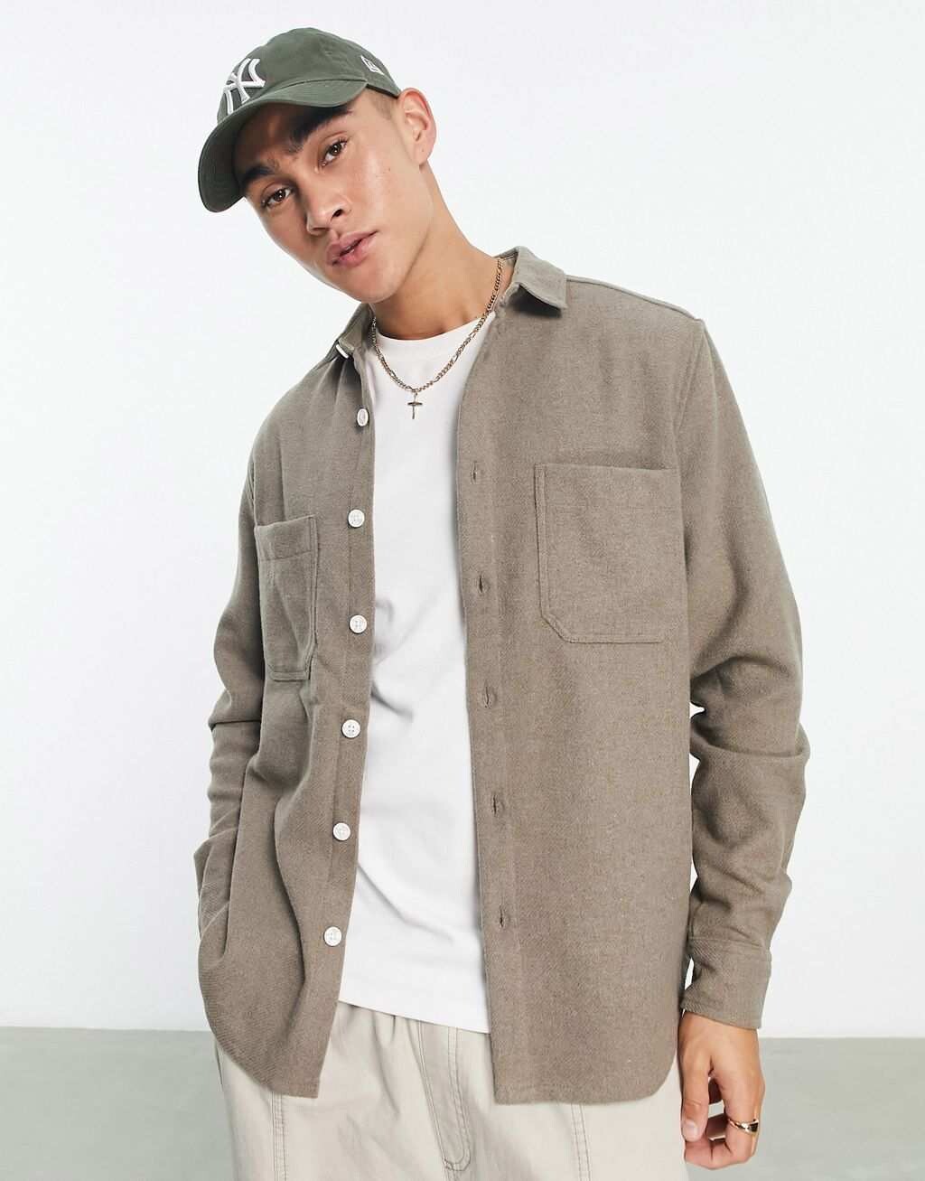 

Светло-серая рубашка из смесовой шерсти ASOS DESIGN