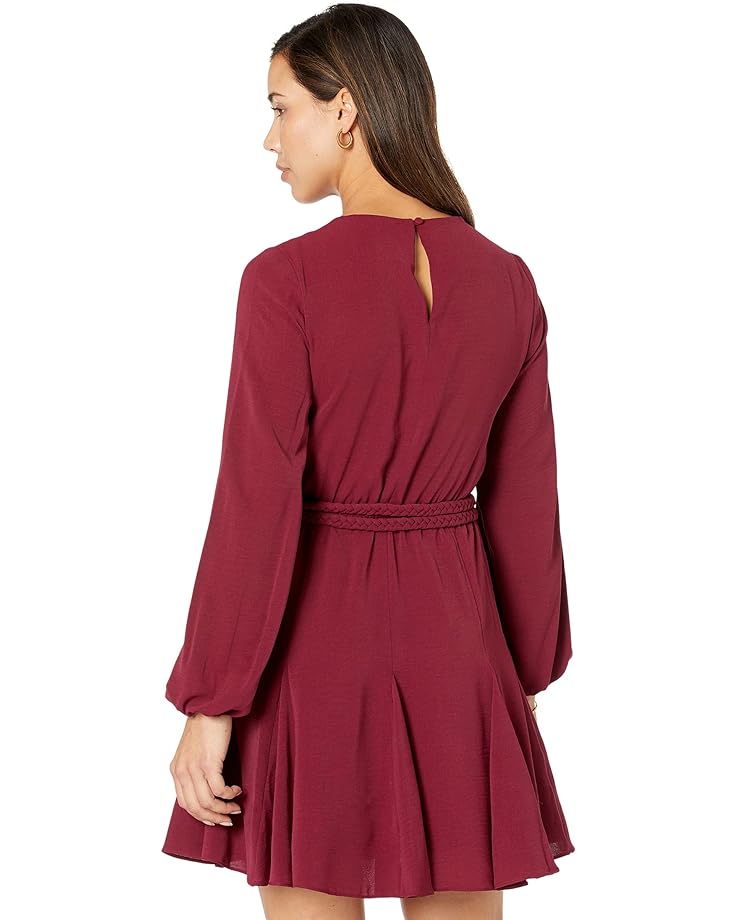 Платье Sage Long Sleeve Pleated Mini Dress, красный цена и фото