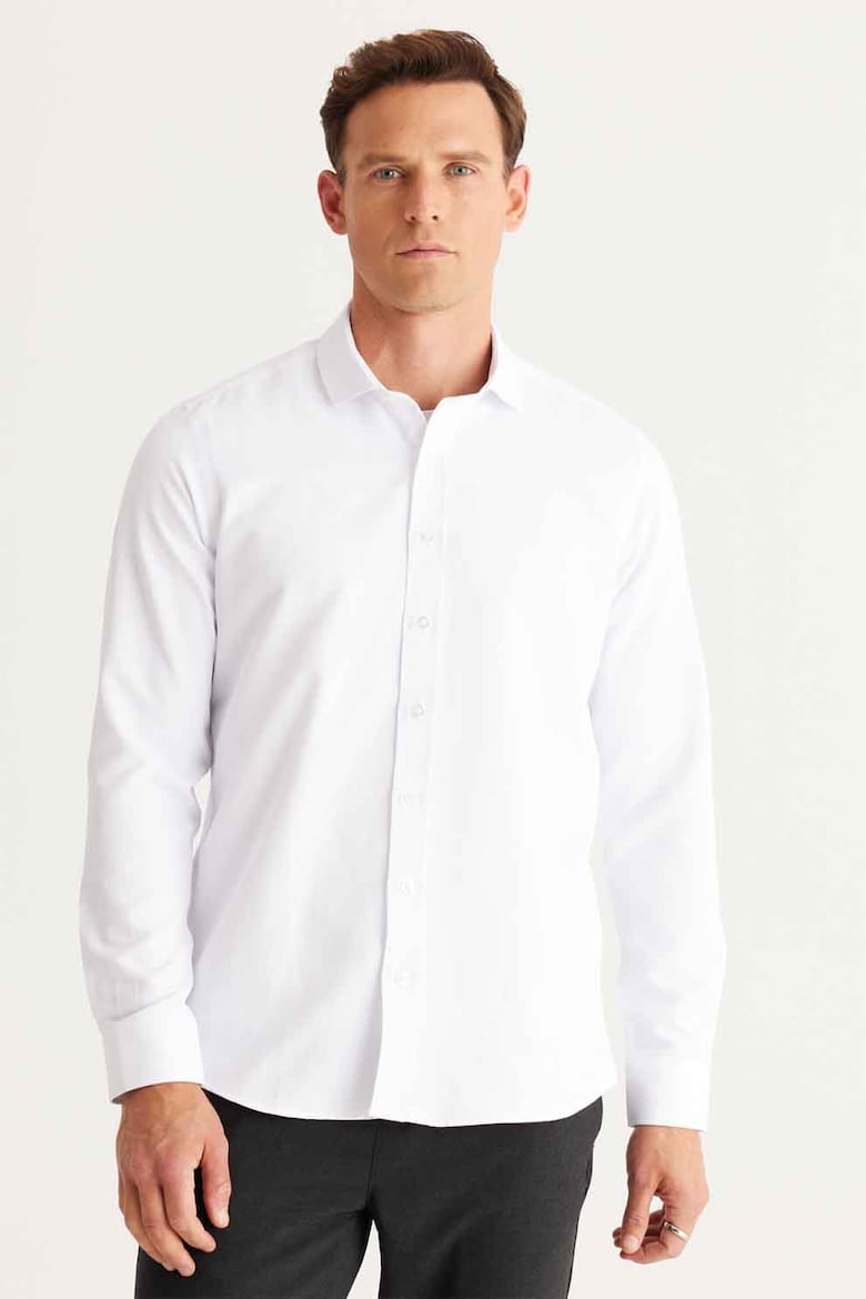 Приталенная рубашка с острым воротником Ac&Co, белый рубашка с петлицами и острым воротником ac