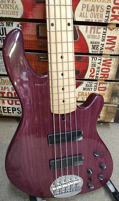 

Басс гитара Lakland Skyline 55-OS in Transparent Purple w/ Maple Neck 2024 - Transparent Purple w/ Maple Neck