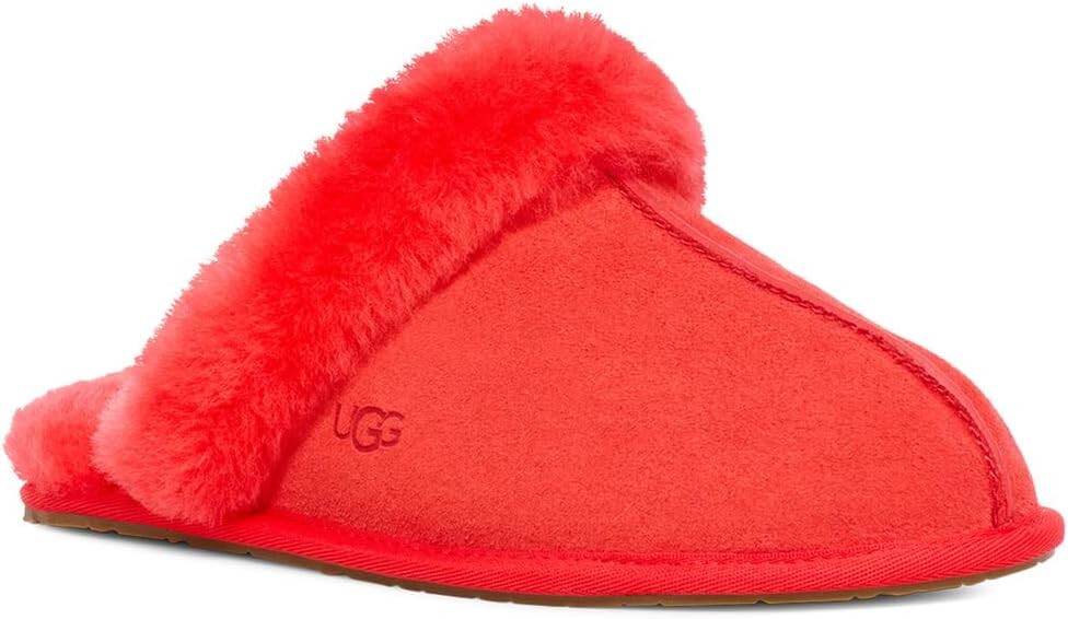 

Тапочки Scuffette II Water-Resistant Slipper UGG, цвет Cherry Pie
