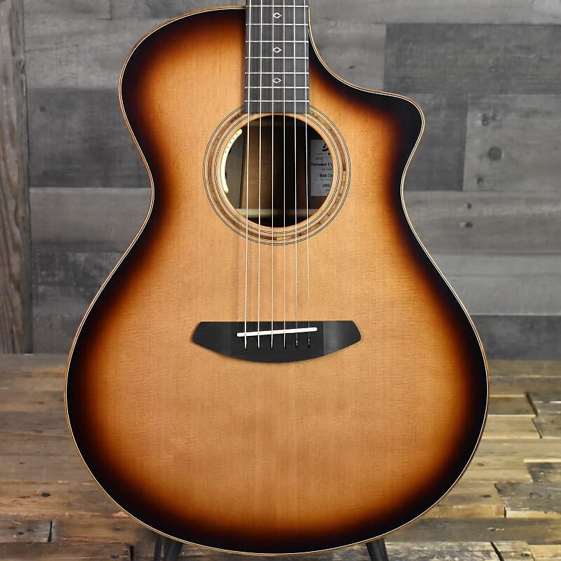 

Акустическая гитара Breedlove Premier Concert CE LTD Red Cedar and Brazilian Rosewood - Edgeburst with Hard Shell Case