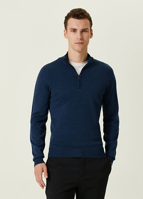 

Синий шерстяной свитер John Smedley