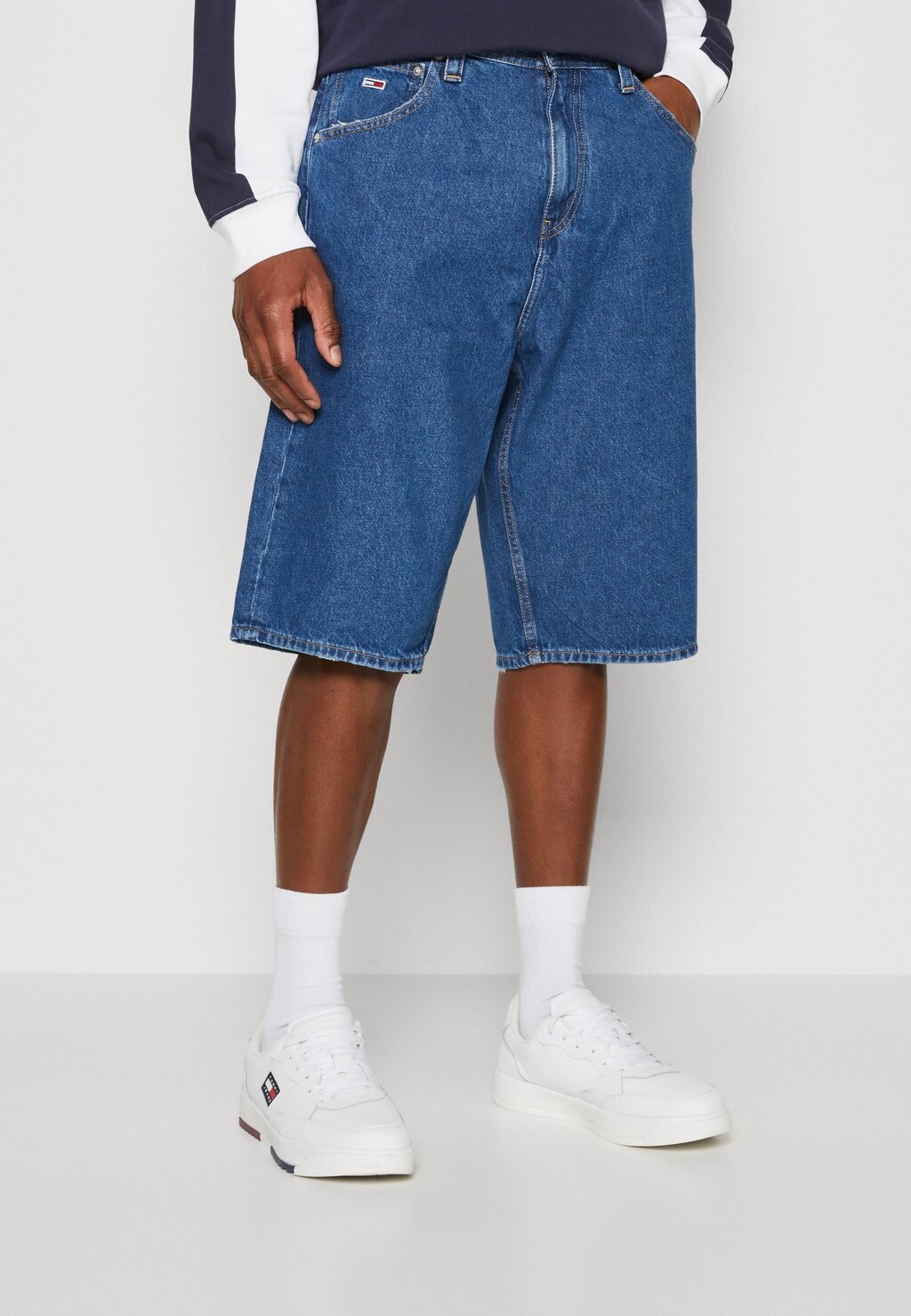 

Джинсовые шорты Tommy Jeans