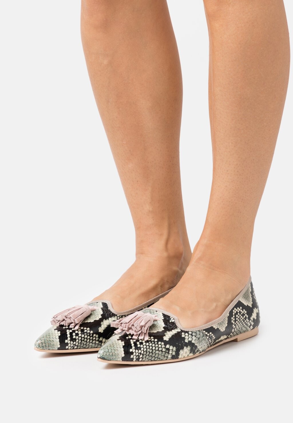 

Лоферы Pretty Ballerinas