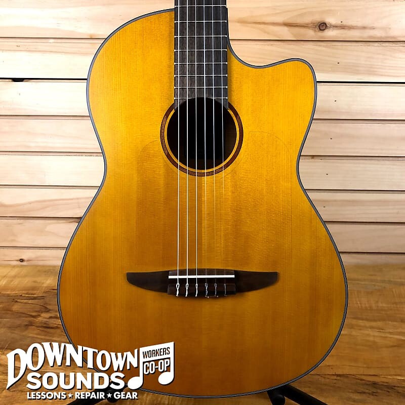 

Акустическая гитара Yamaha NCX1FM Nylon-String Acoustic-Electric Guitar