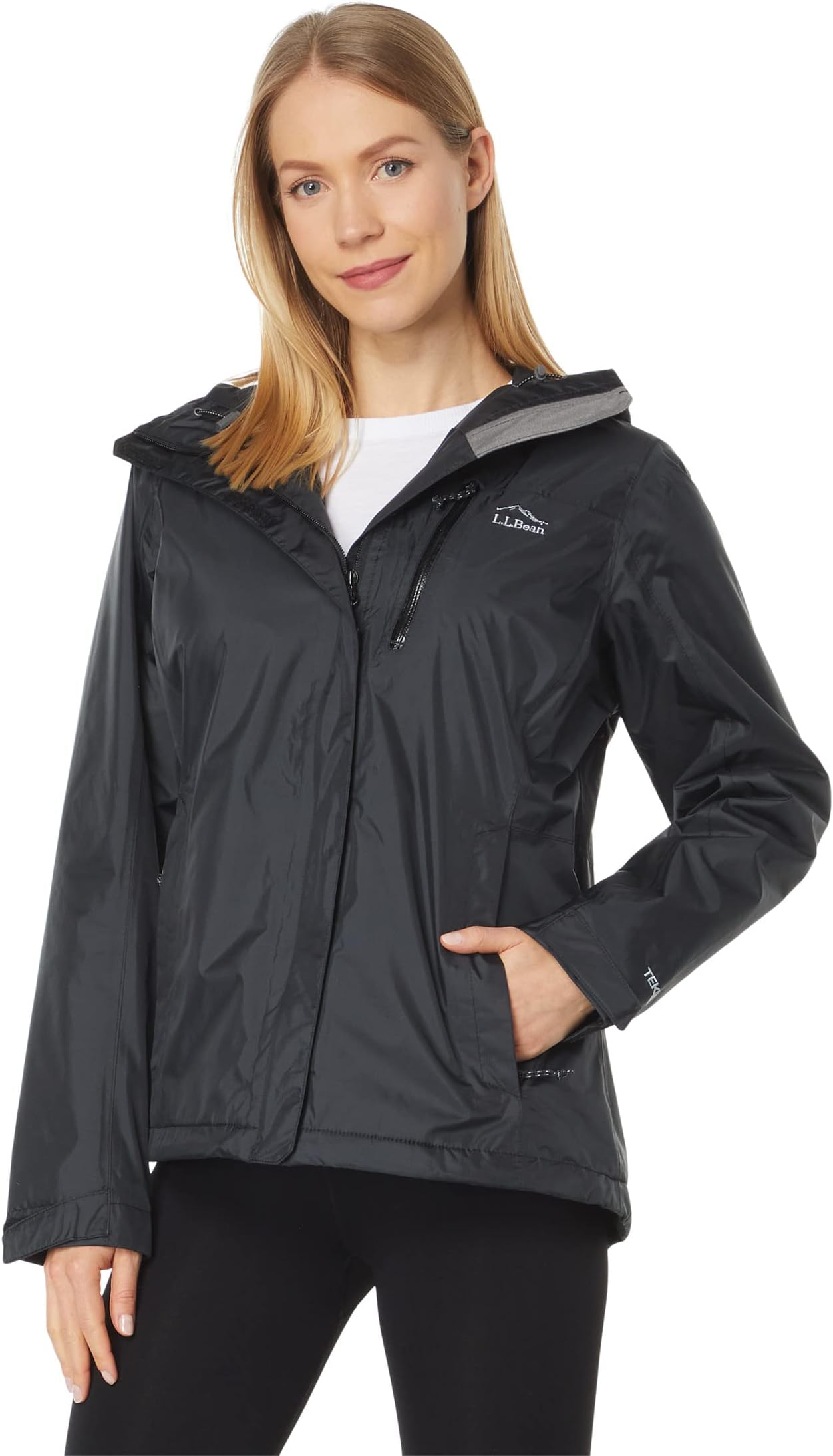 

Куртка L.L.Bean Petite Trail Model Rain Jacket Fleece-Lined, черный