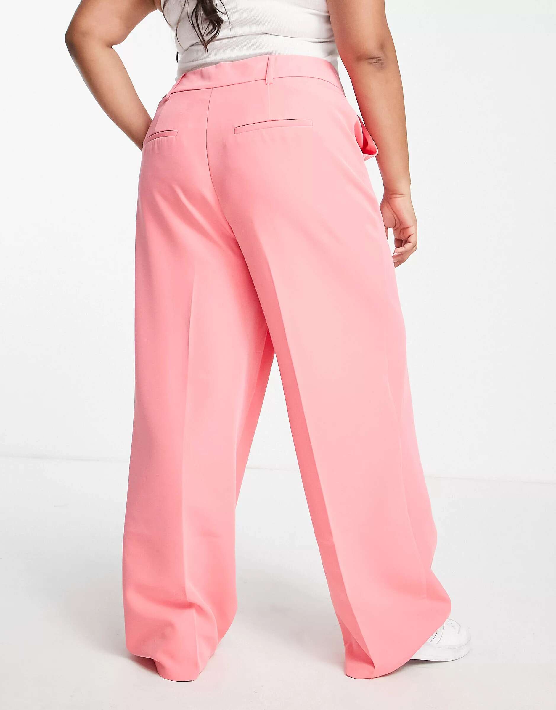 цена Розовые брюки классического кроя New Look Curve New Look