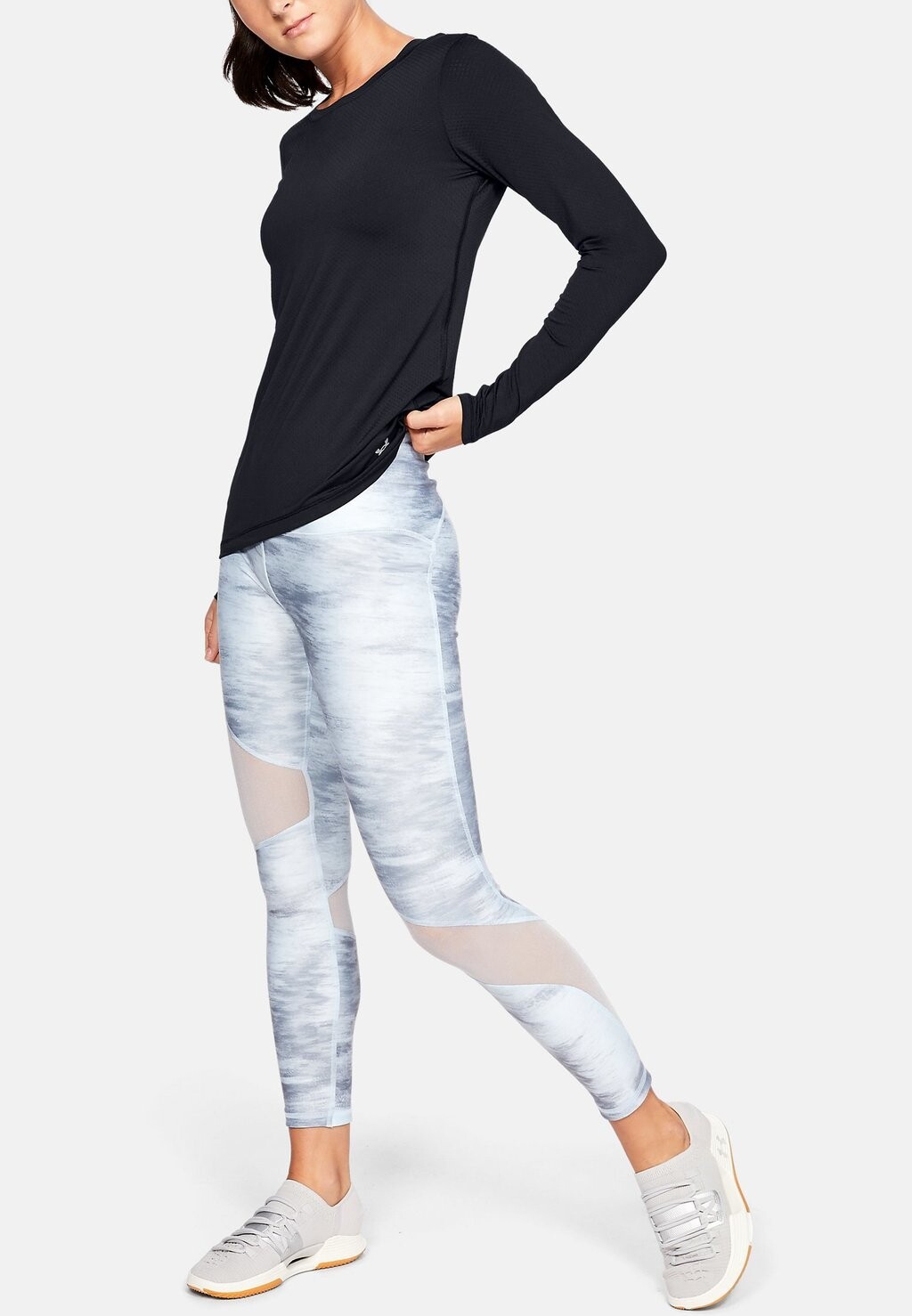 

Футболка с длинным рукавом LONG SLEEVE Under Armour, черная