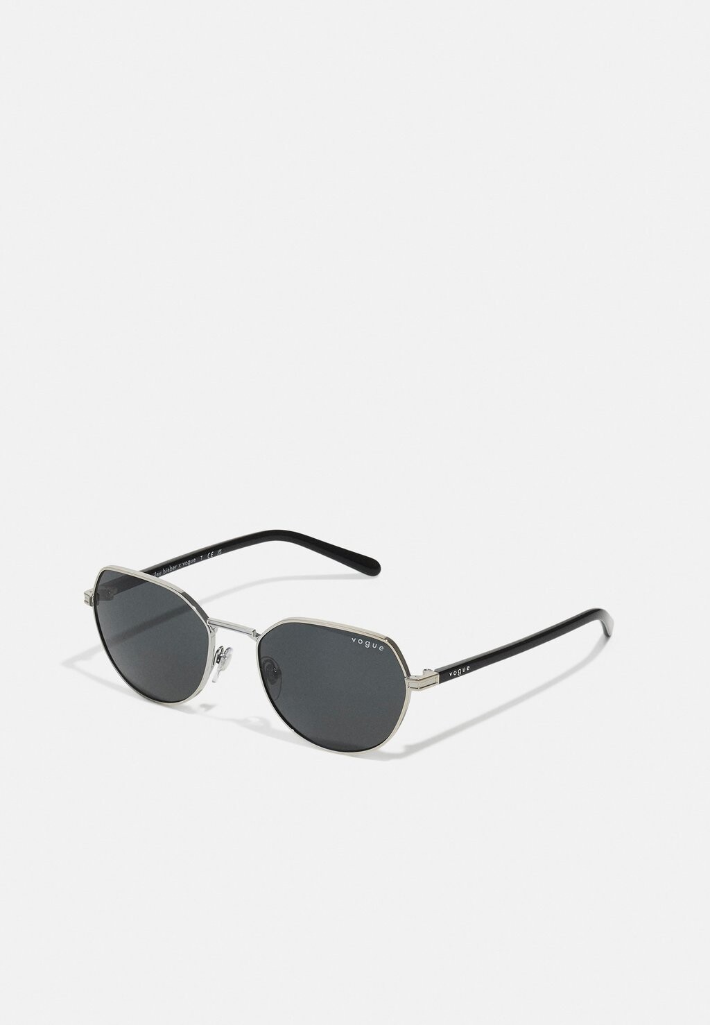 

Солнцезащитные очки VOGUE Eyewear