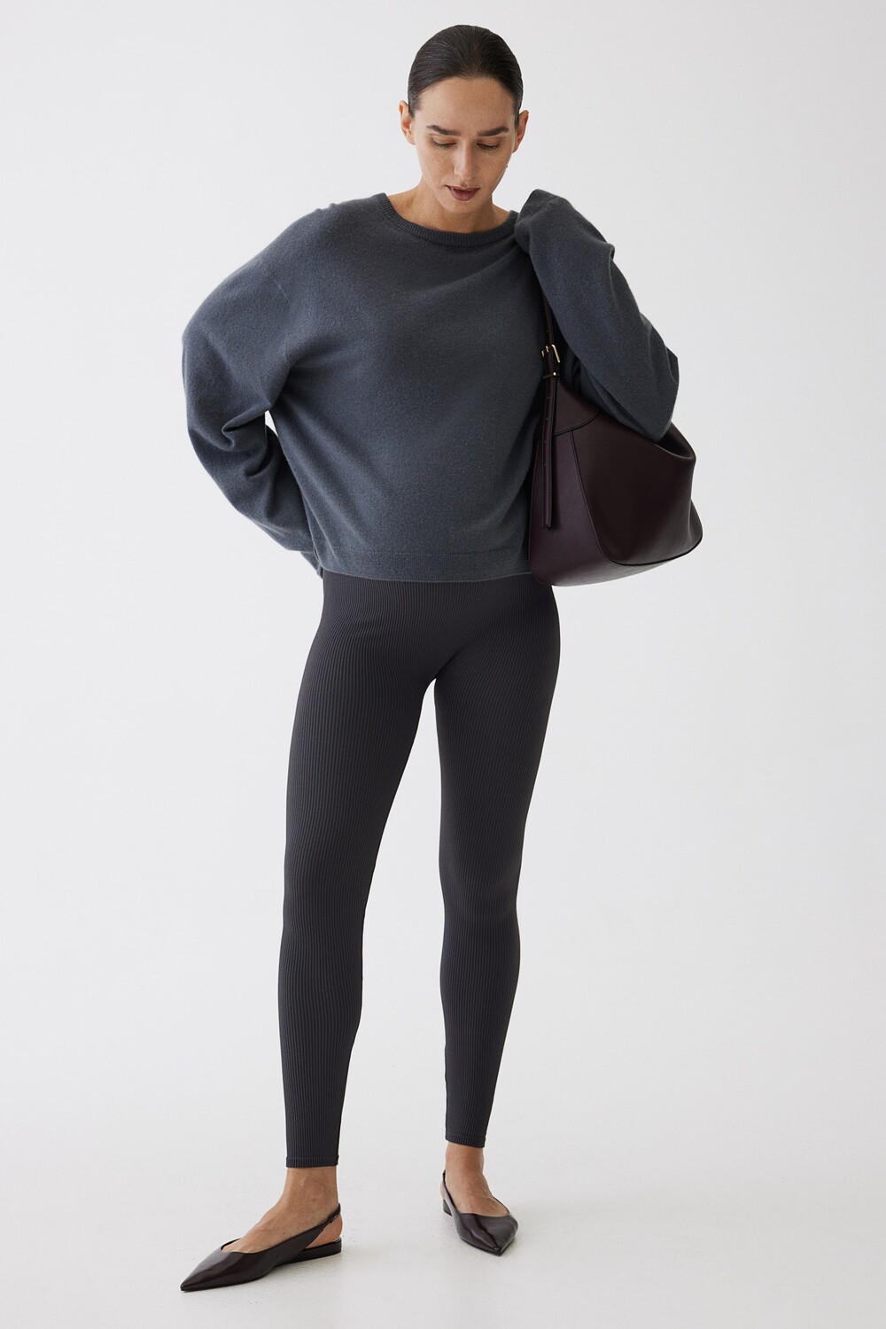 

Бесшовные леггинсы в рубчик Mom H&M, серый