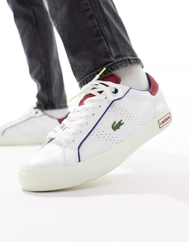 

Бело-красные кроссовки Lacoste Powercourt 2.0
