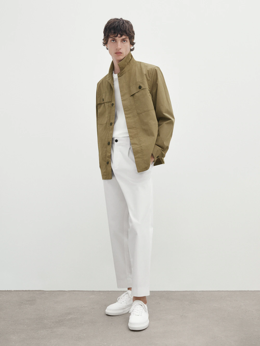 

Рубашка из смешанного хлопка и нейлона с карманами Massimo Dutti, коричневый