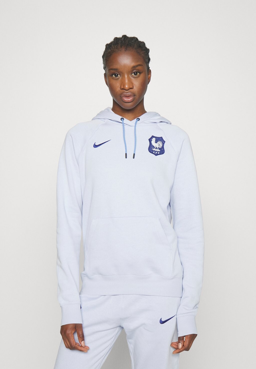 

Пуловер Nike